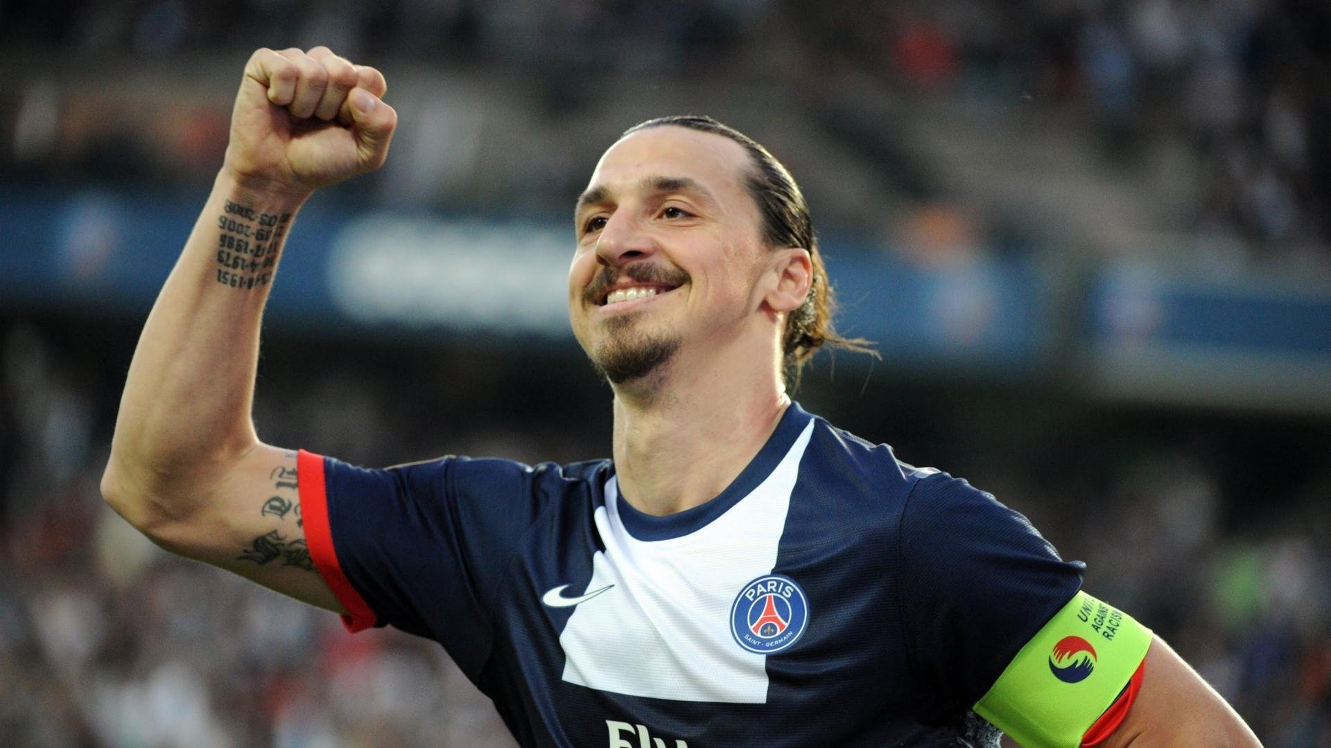 《电竞内容创作:视频、直播、短片的多维度发展》,电竞视频制作